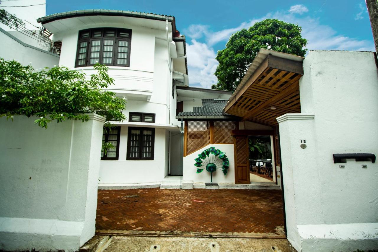 Lost & Found - Colombo Exterior photo