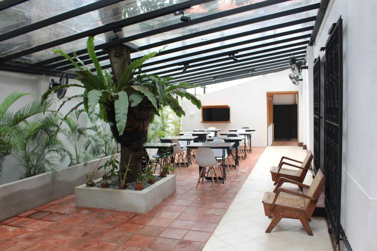 Lost & Found - Colombo Exterior photo