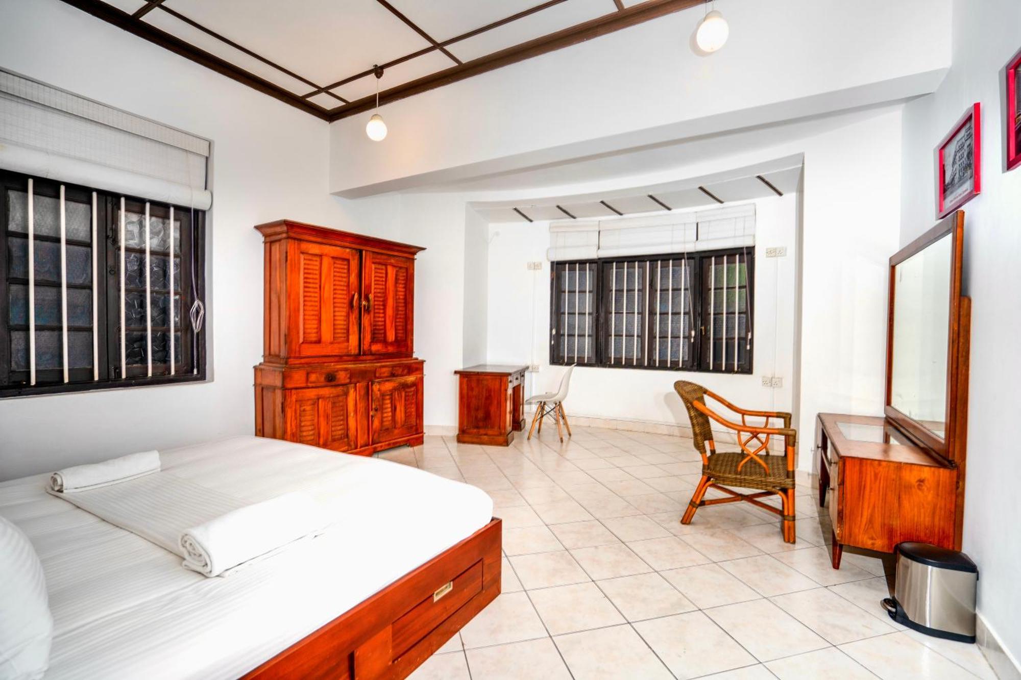 Lost & Found - Colombo Exterior photo